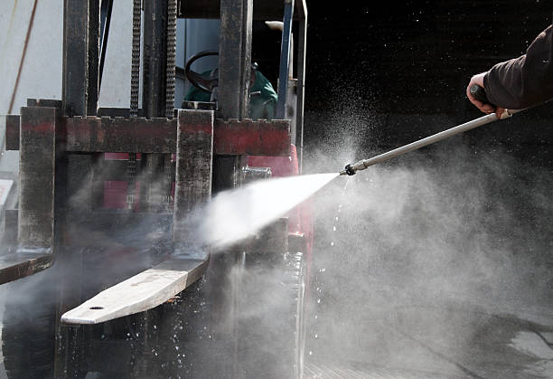 Best Factory Floor Cleaning  in Wedgefield, FL